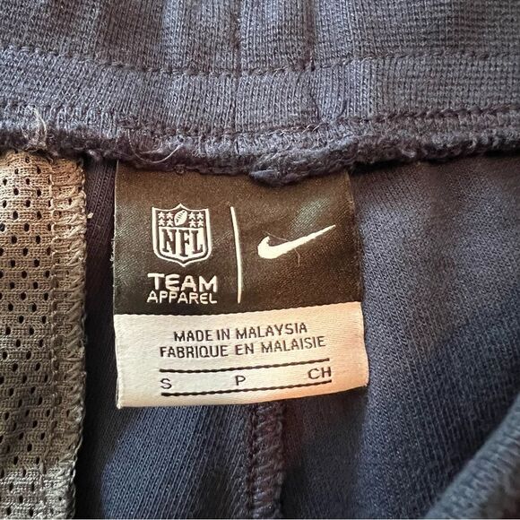 Nike patriots navy joggers. Size small - Picture 5 of 12